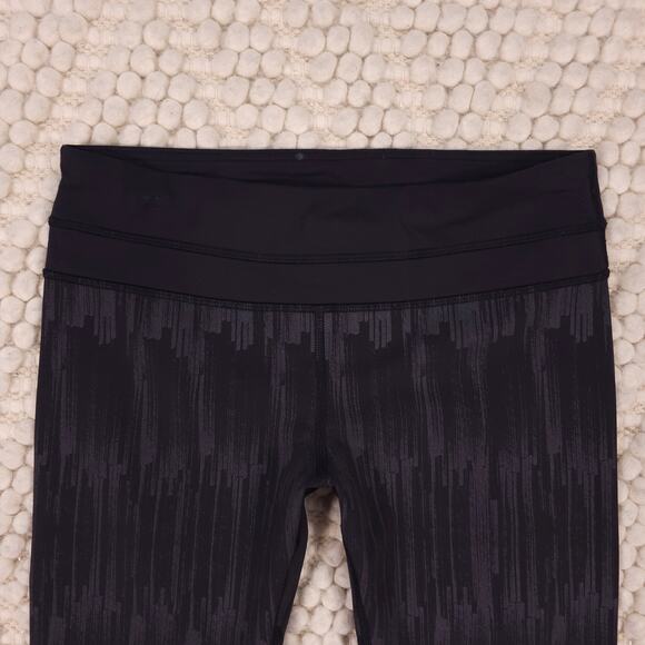 Lululemon Run Inspire Crop II Full-On Luxtreme Black Gray 6 - Picture 2 of 6